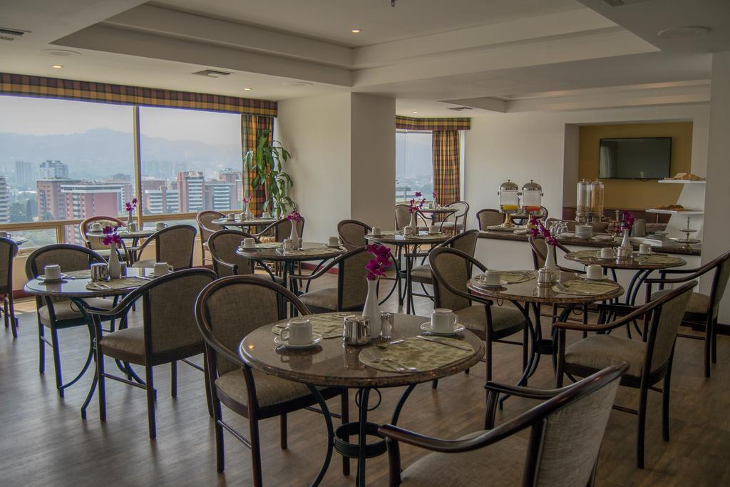 แคลเรียน สวีท กัวเตมาลา ซิตี้ Hotel Guatemala City ภายนอก รูปภาพ The restaurant